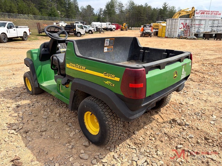 john-deere-gator-cx-image-3