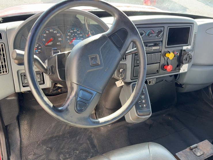 2007-international-4400-image-17