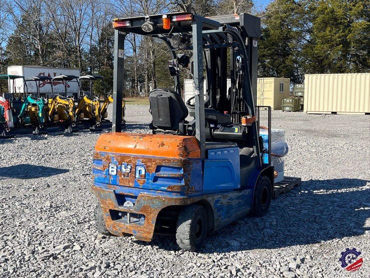 byd-ecb27c-electric-counterbalanced-forklift-image-25