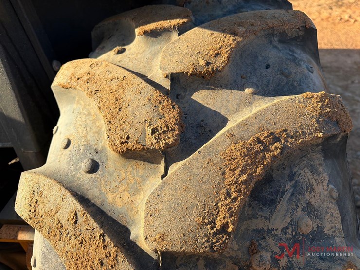 2018-case-586h-image-8