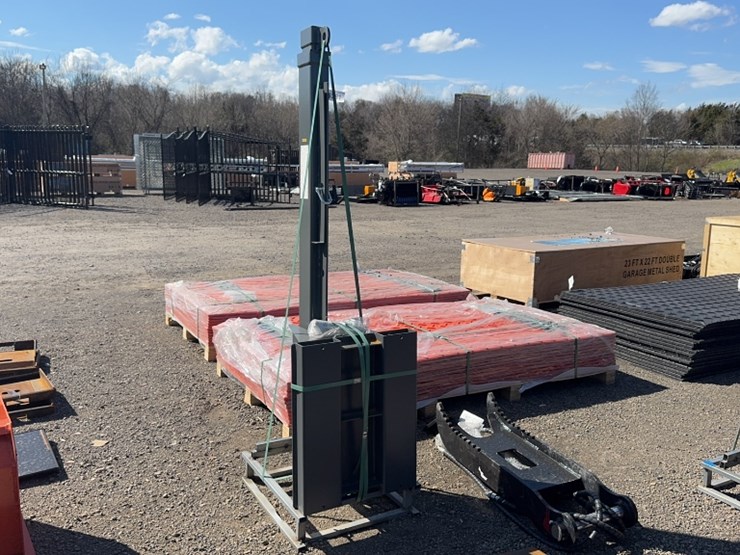 #1054-•-forklift-telescoping-boom-pole-image-3