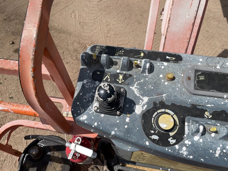 #3999-•-jlg-lift-600-aj-image-46