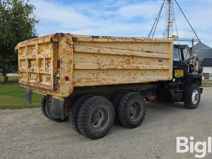 1986-ford-lnt8000-image-5