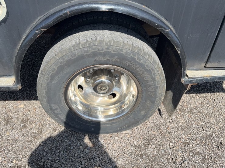 2012-ford-f350-image-15