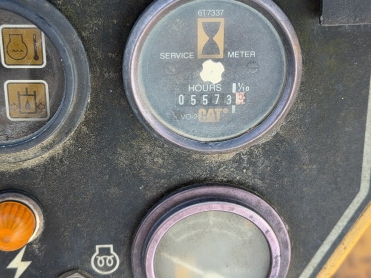 caterpillar-cb-534c-image-14