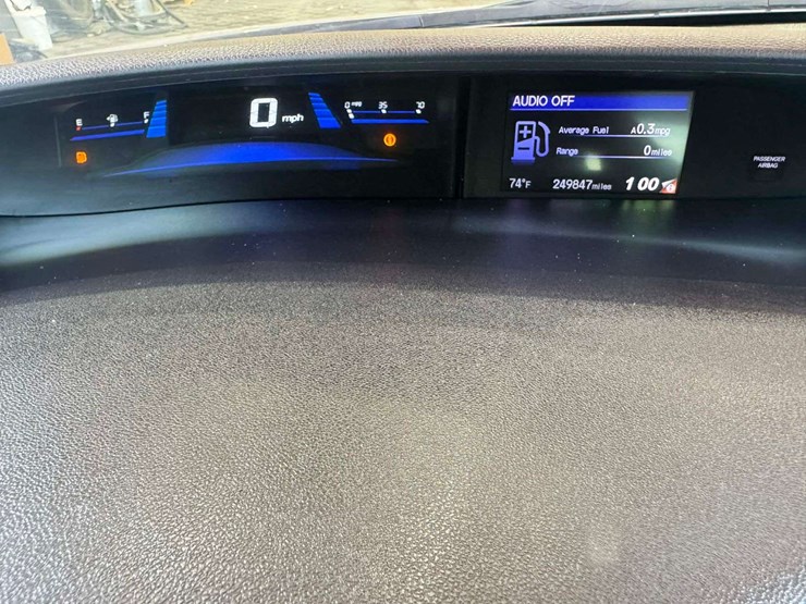 2015-honda-civic-4-door-sedan-(249,847-miles)-image-13