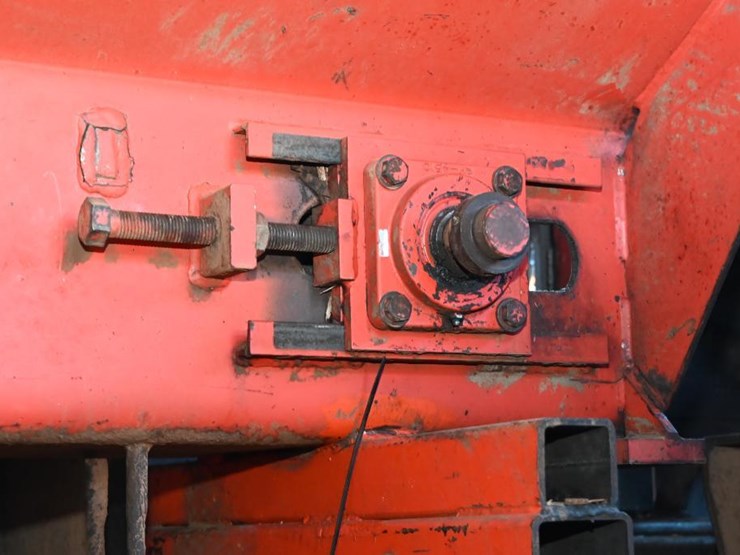 #111-•-morbark-outfeed-log-trough-image-7