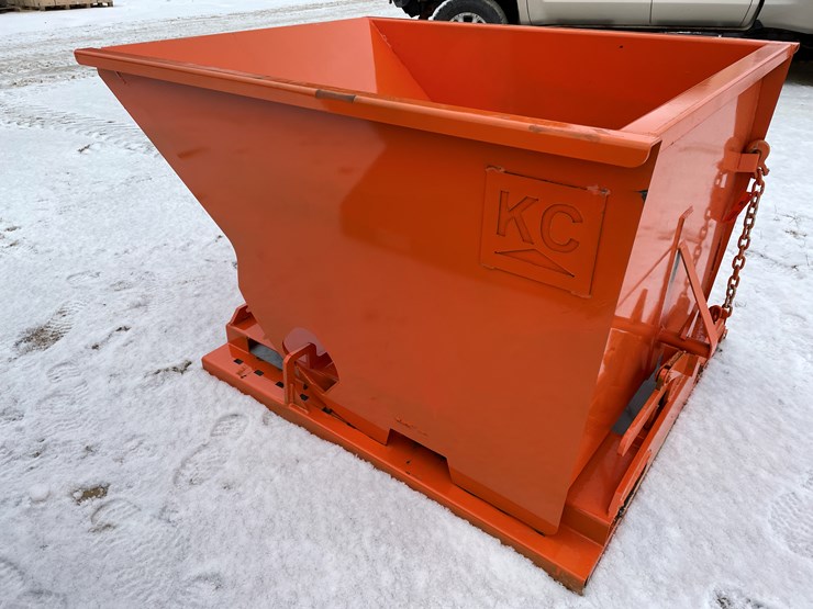 #2005-•-1.5-yard-self-dumping-hopper-image-6