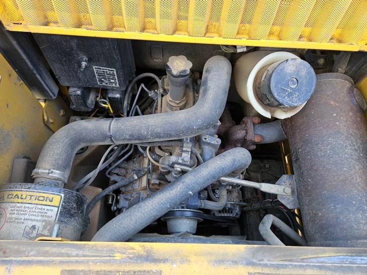 new-holland-ls140-image-14