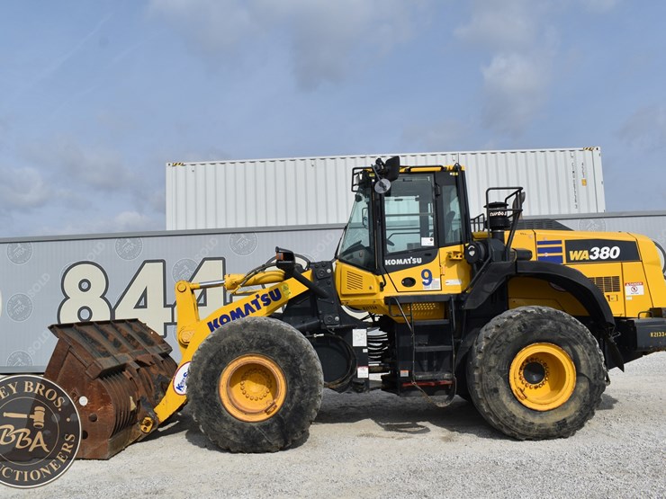 2021-komatsu-wa380-8-image-7