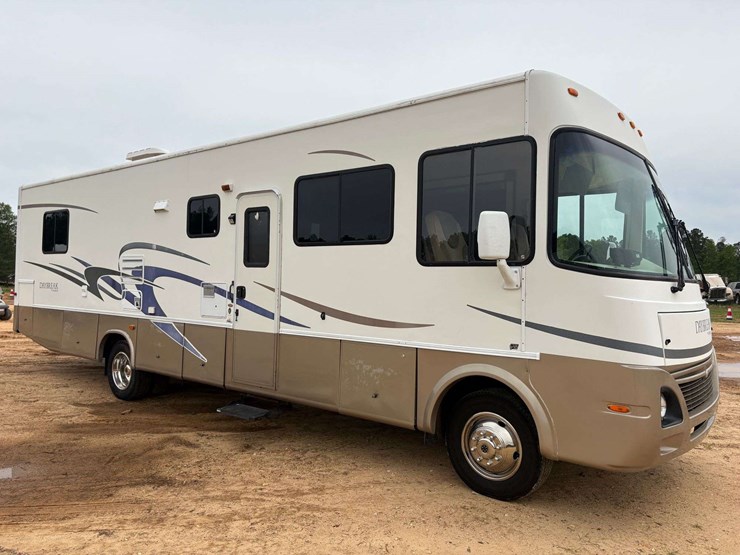 2004-ford-"daybreak"-motorhome-image-4