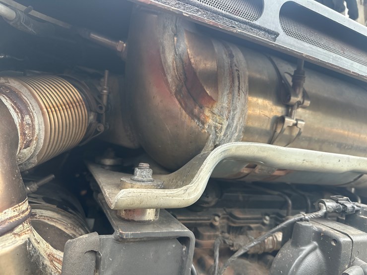 2022-bobcat-t770-image-50