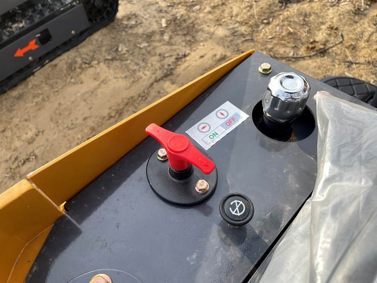 #1040-•-new-ats-rt12r-mini-excavator-image-13