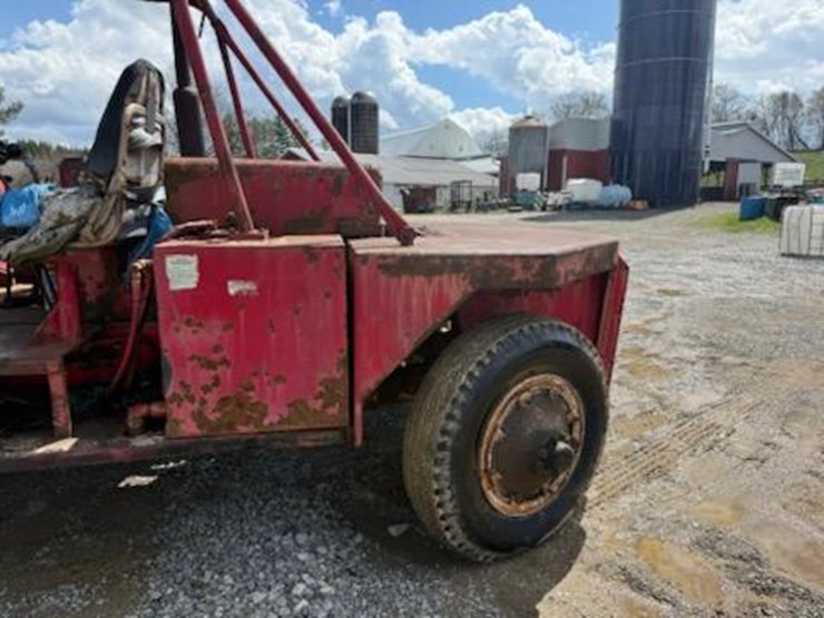 #230-•-taylor-y-22-we-c-forklift*-image-4