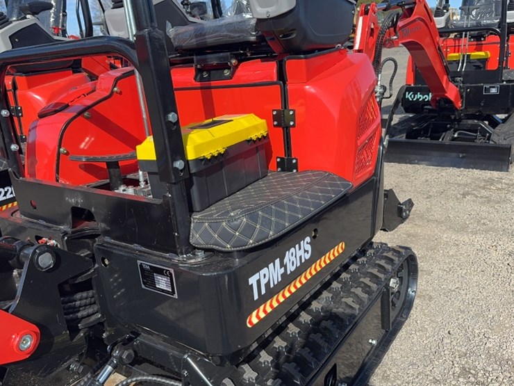#1096-•-2025-tpm-18hs-mini-excavator-image-12