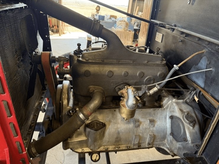 1920-traffic-truck-image-19