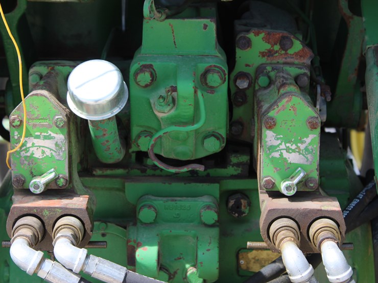 1976-john-deere-4230-image-52