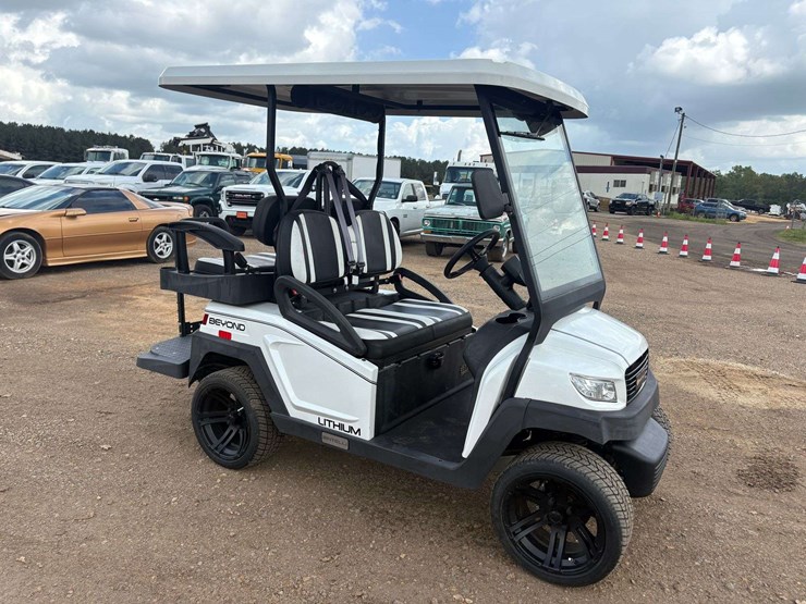 2023-bintelli-electric-golf-cart-w/-on-board-charger-image-4