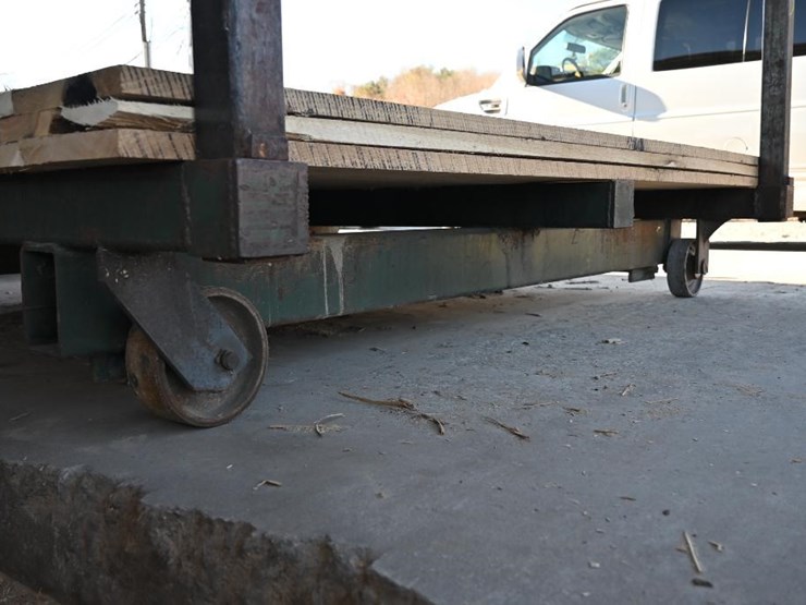 #175-•-lumber-carts-image-13