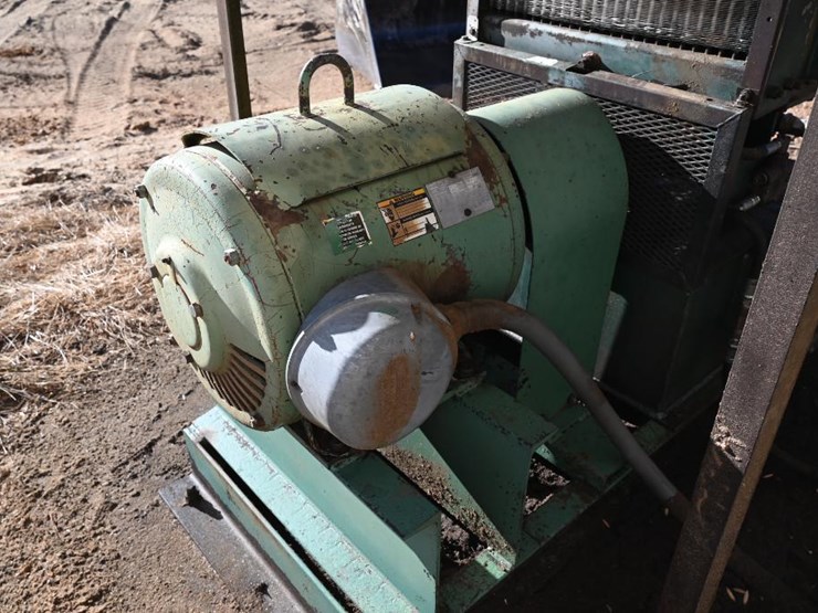 #117-•-tyrone-berry-carriage-drive-image-13