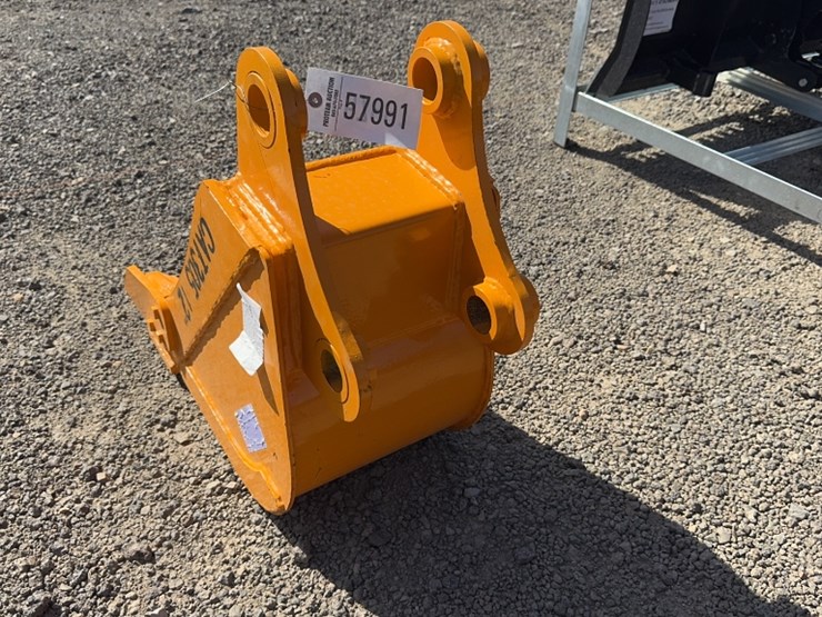 caterpillar-305-image-3