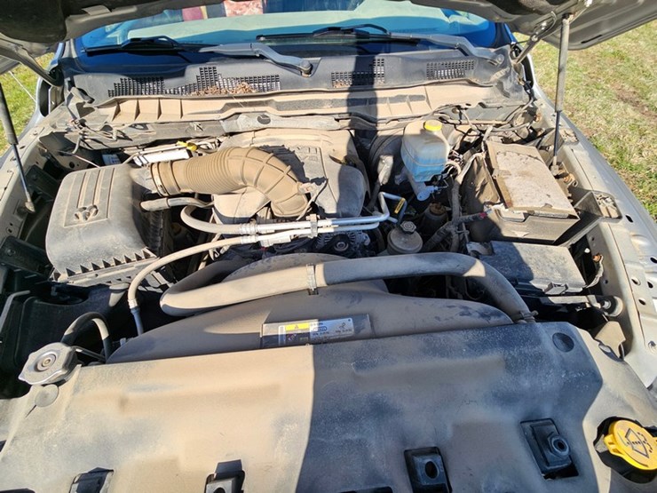 2012-dodge-ram-2500-image-11