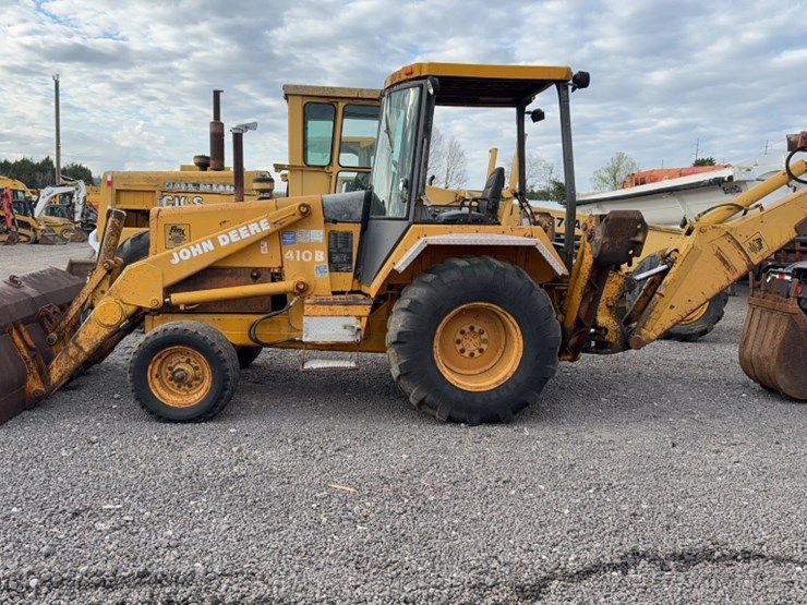 deere-410b-image-12