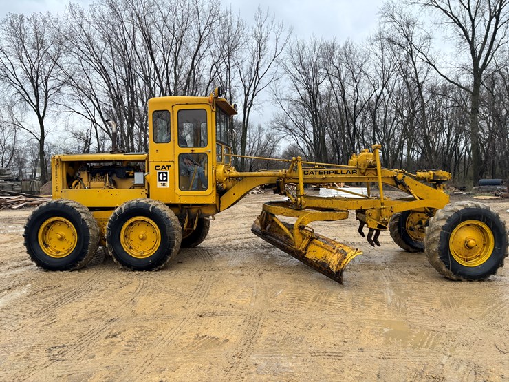 caterpillar-12-image-5