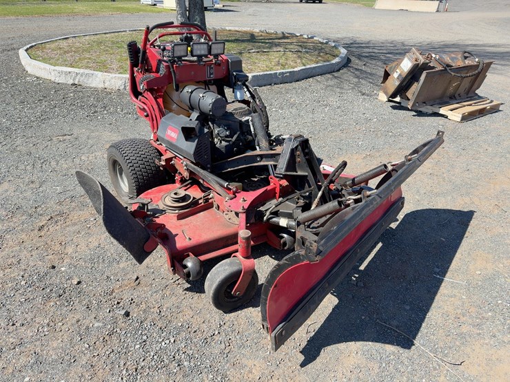 toro-stander-mower-image-6
