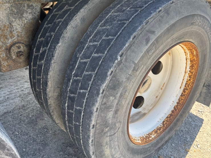 great-dane-53ft-image-6