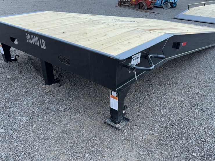 #2063-•-30k-lbs.-portable-loading-ramp-image-2