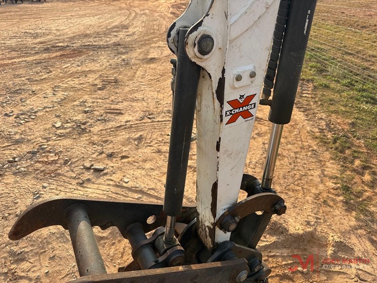 2020-bobcat-e26-image-14