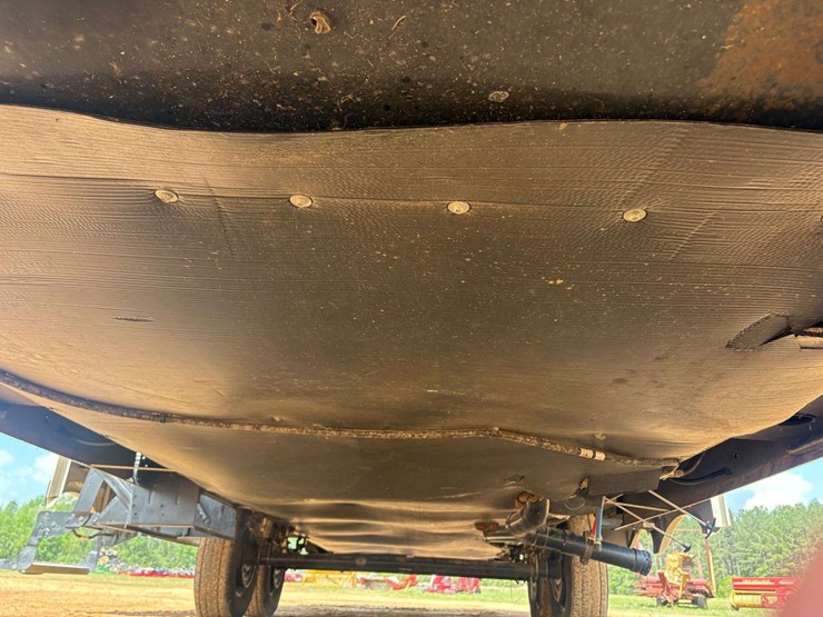 2016-forest-river-sabre-5th-wheel-travel-trailer-image-11