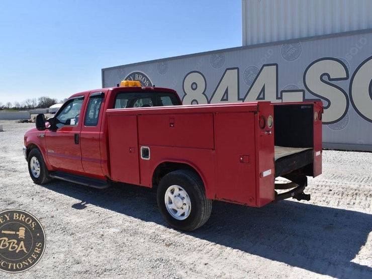 2003-ford-f250-xl-image-5