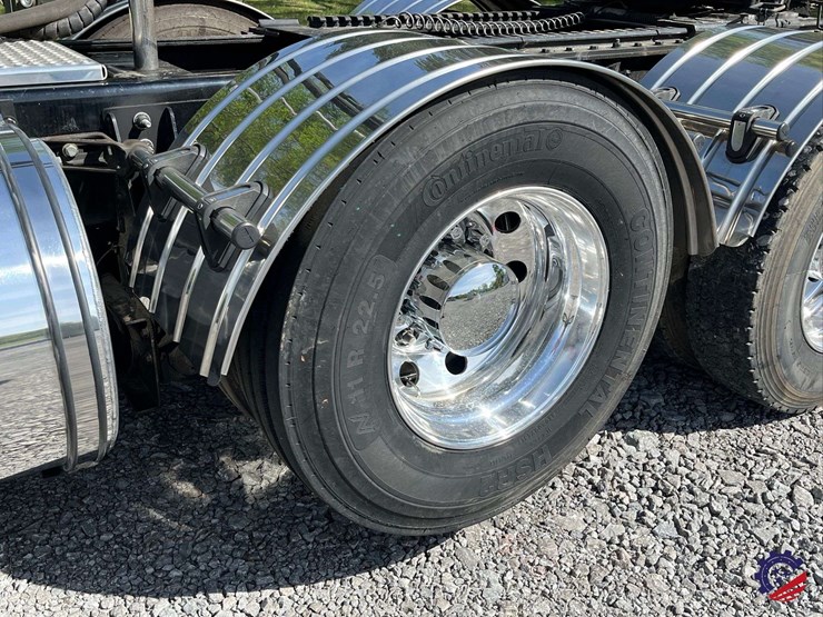 2024-international-hx520-image-8