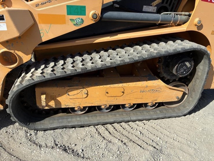 2012-mustang-2100rt-image-9