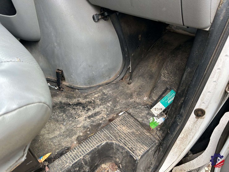 2017-ford-e450-image-48