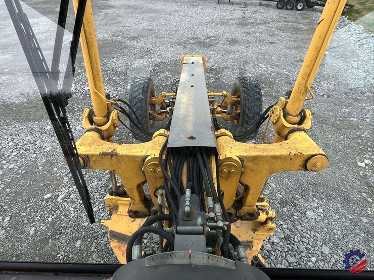 2003-volvo-g710b-image-67