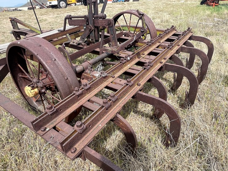 #4085-•-john-deere-steel-wheel-riper-image-8