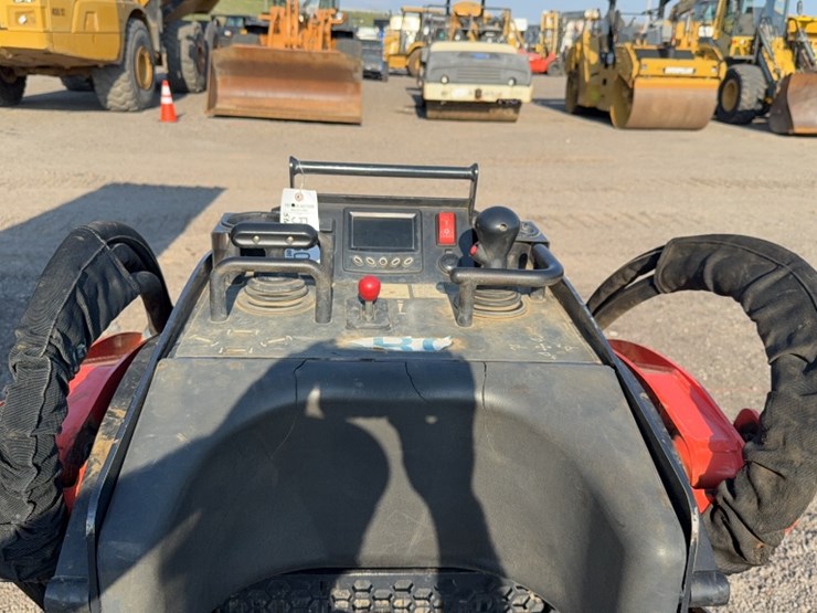 kubota-scl1000-image-10