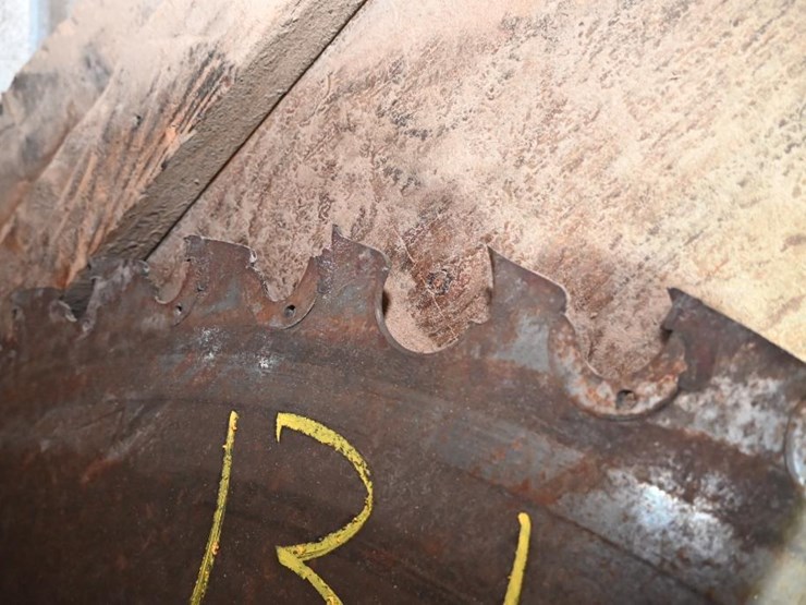 #131-•-56"-circle-saw-image-2