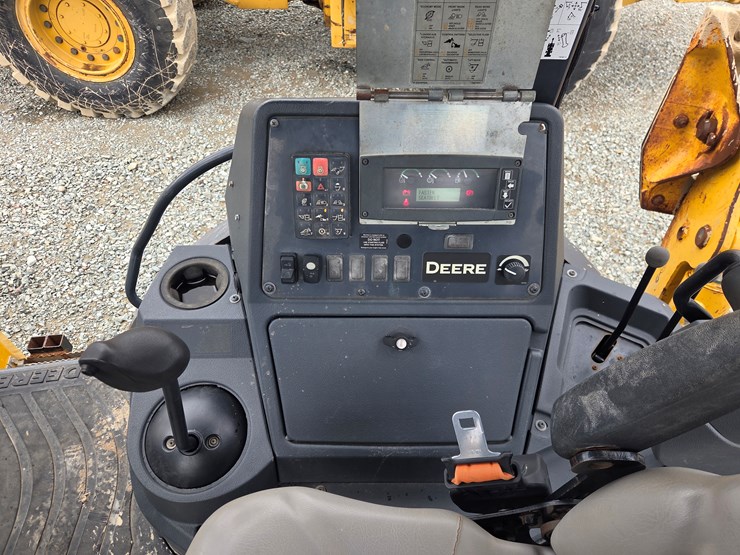 deere-310sl-hl-image-51