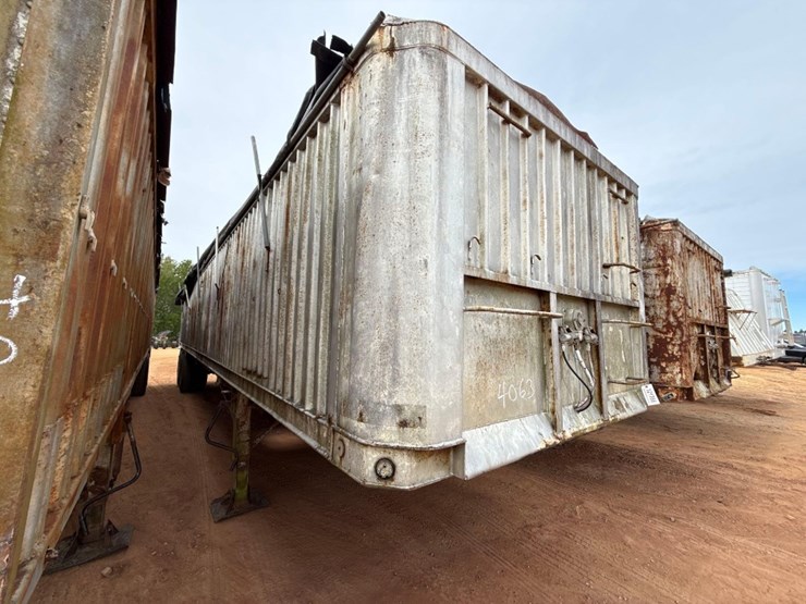 trailmobile-hopper-image-1