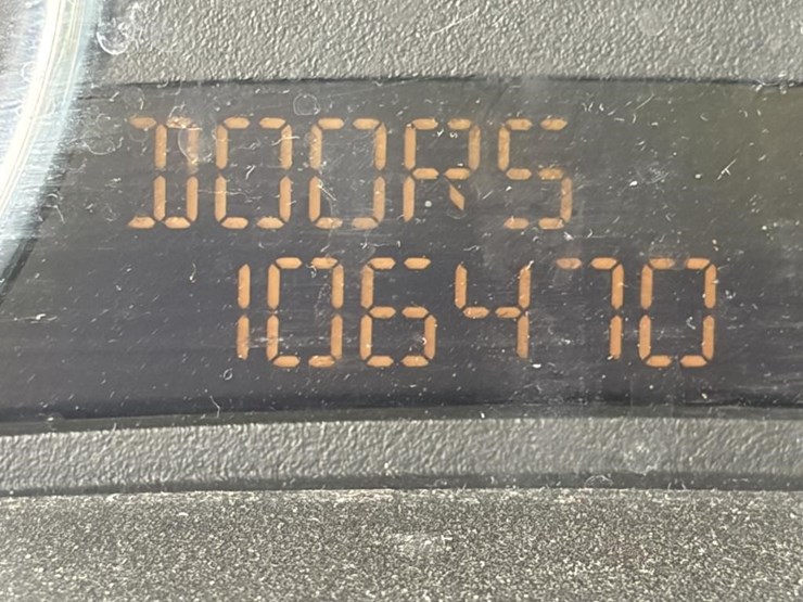 2011-chevrolet-colorado-image-12