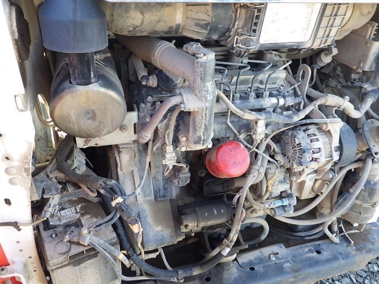 2018-bobcat-t650-image-11