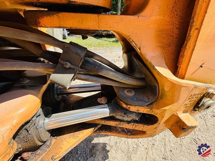 2021-case-580n-image-33