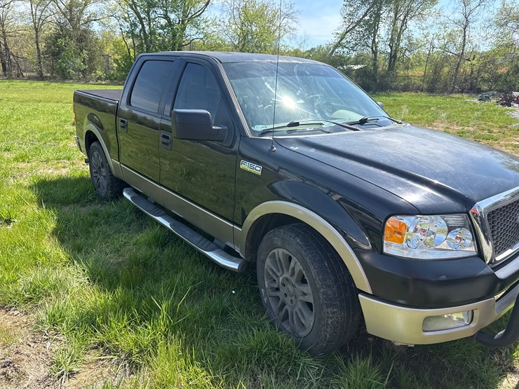 2005-ford-f150-lariat-image-3