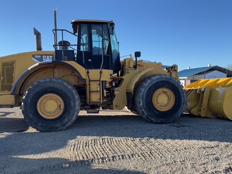 caterpillar-980h-image-4