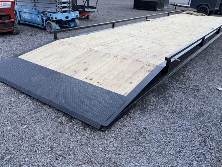 #2047-•-100"-x-40'-bridge-image-1