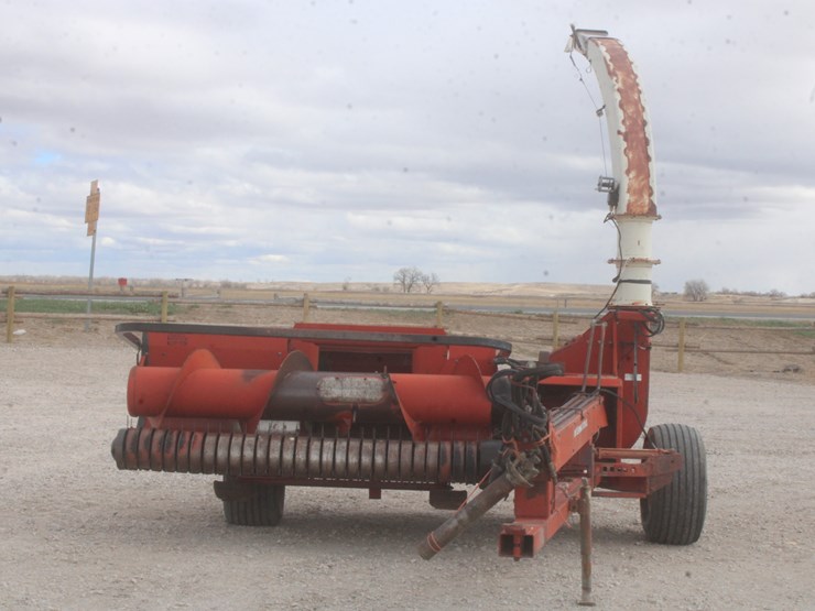 international-830-image-3